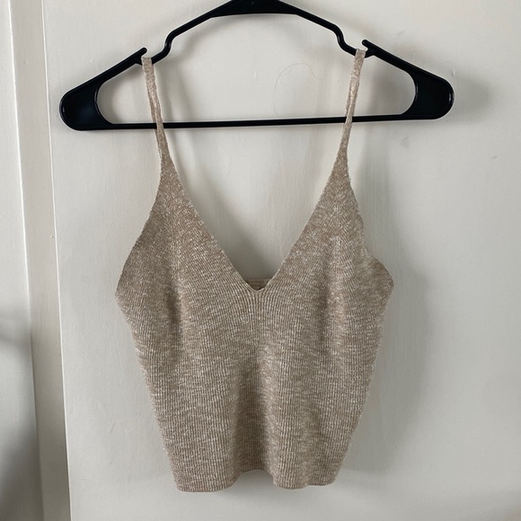 Stretchy tan shirt - Picture 1 of 4